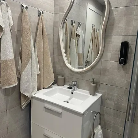 Apartment 200 Metres From The Beach! Tias